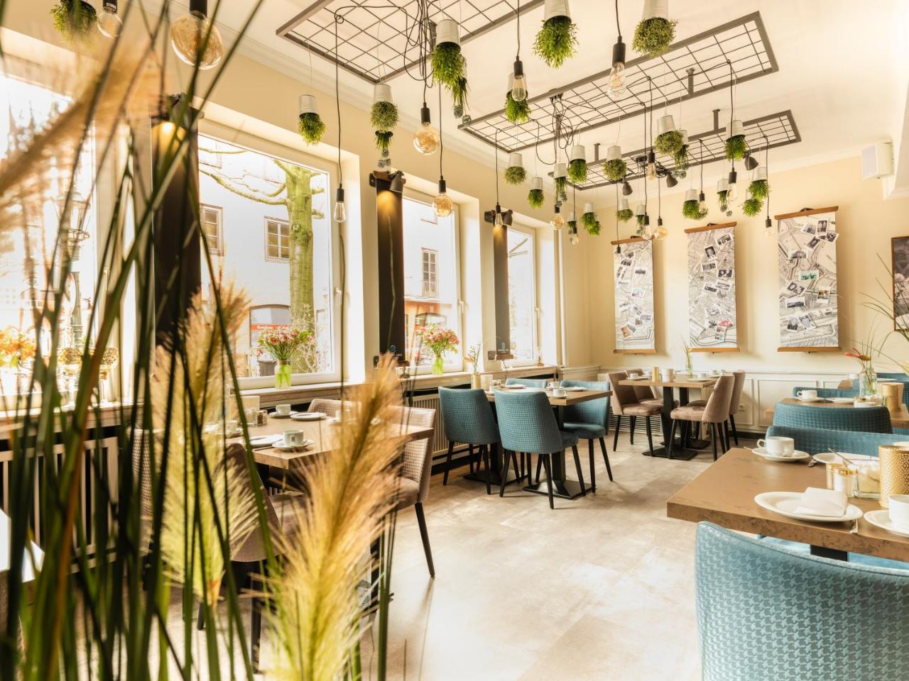 Hotel Dh -Deutsches Haus- Emden Zewnętrze zdjęcie